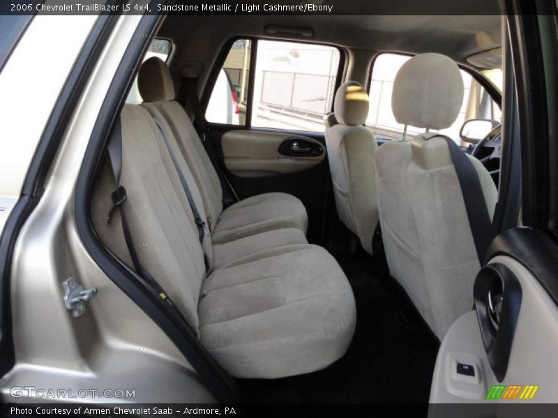 Sandstone Metallic / Light Cashmere/Ebony 2006 Chevrolet TrailBlazer LS 4x4
