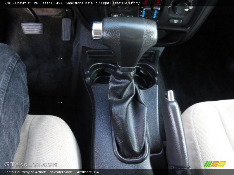 Sandstone Metallic / Light Cashmere/Ebony 2006 Chevrolet TrailBlazer LS 4x4