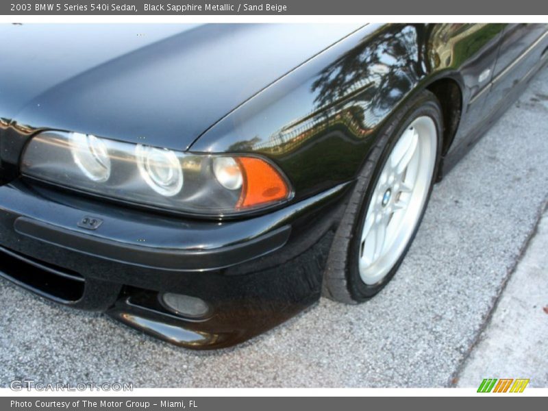 Black Sapphire Metallic / Sand Beige 2003 BMW 5 Series 540i Sedan