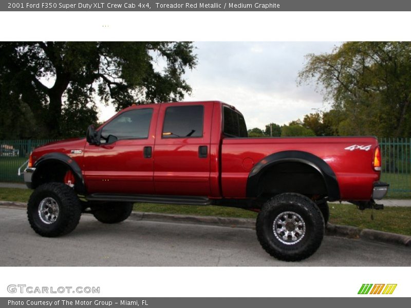 Toreador Red Metallic / Medium Graphite 2001 Ford F350 Super Duty XLT Crew Cab 4x4
