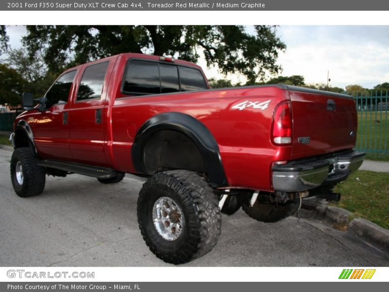 Toreador Red Metallic / Medium Graphite 2001 Ford F350 Super Duty XLT Crew Cab 4x4