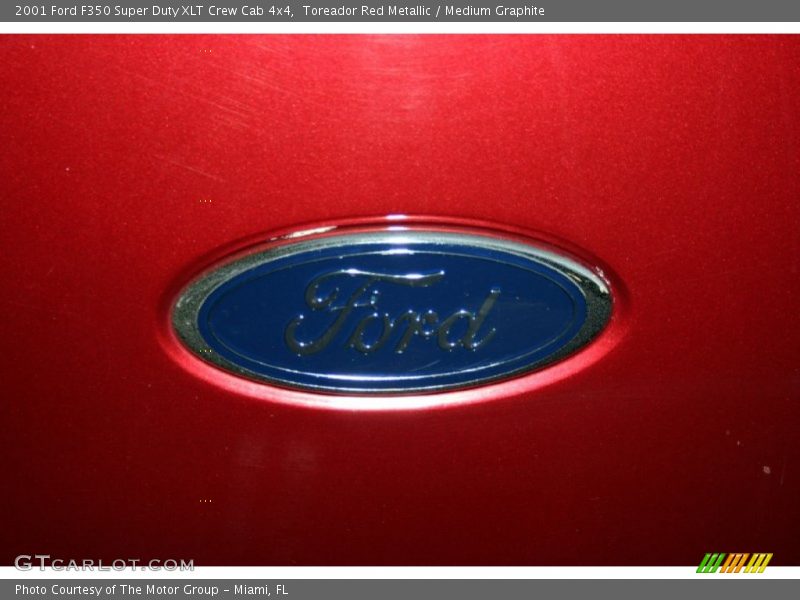 Toreador Red Metallic / Medium Graphite 2001 Ford F350 Super Duty XLT Crew Cab 4x4