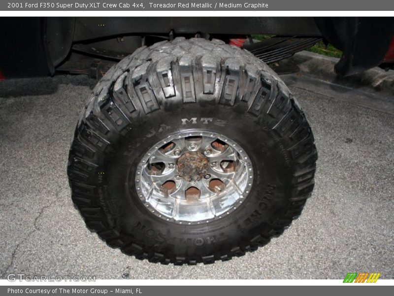 Custom Wheels of 2001 F350 Super Duty XLT Crew Cab 4x4