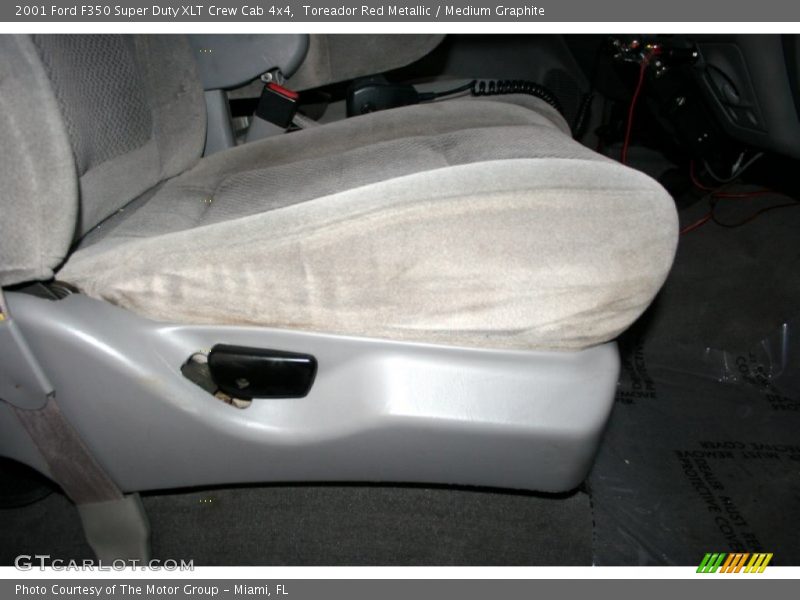 Toreador Red Metallic / Medium Graphite 2001 Ford F350 Super Duty XLT Crew Cab 4x4