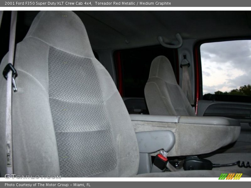Toreador Red Metallic / Medium Graphite 2001 Ford F350 Super Duty XLT Crew Cab 4x4