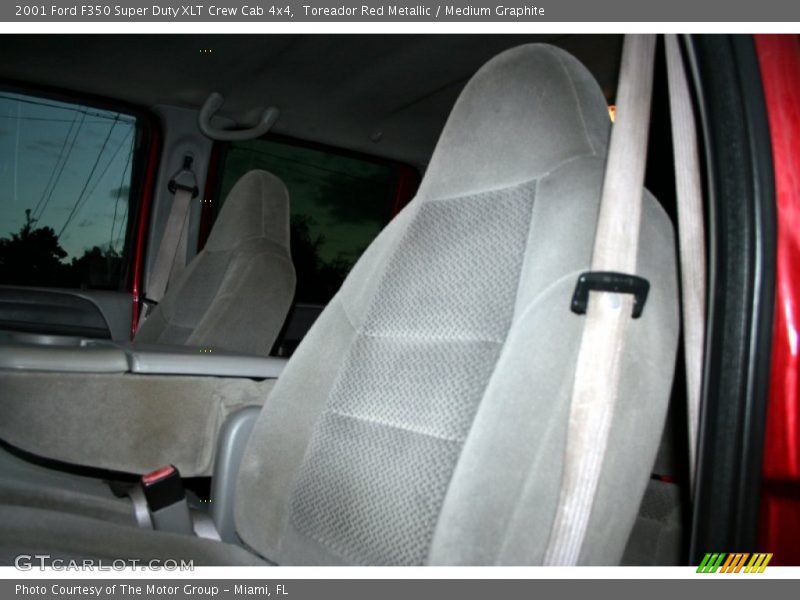 Toreador Red Metallic / Medium Graphite 2001 Ford F350 Super Duty XLT Crew Cab 4x4