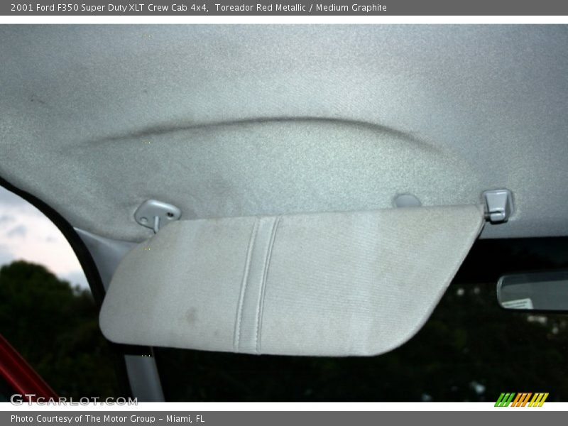 Toreador Red Metallic / Medium Graphite 2001 Ford F350 Super Duty XLT Crew Cab 4x4