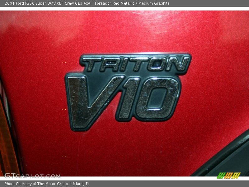 Toreador Red Metallic / Medium Graphite 2001 Ford F350 Super Duty XLT Crew Cab 4x4