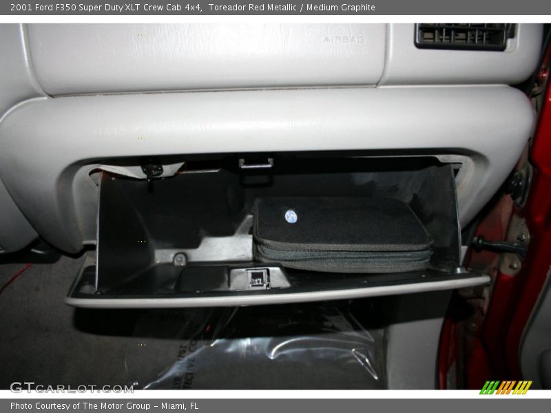 Toreador Red Metallic / Medium Graphite 2001 Ford F350 Super Duty XLT Crew Cab 4x4