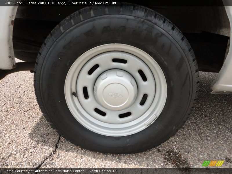 Silver Metallic / Medium Flint 2005 Ford E Series Van E150 Cargo