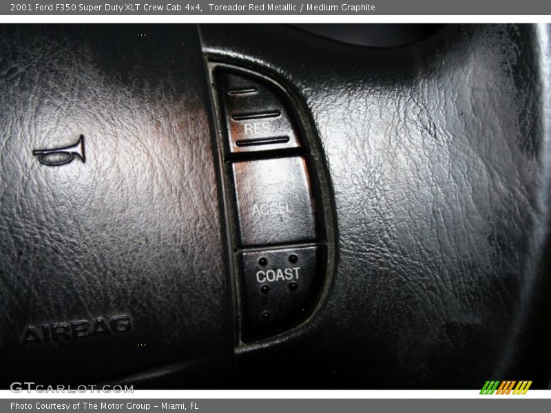 Toreador Red Metallic / Medium Graphite 2001 Ford F350 Super Duty XLT Crew Cab 4x4