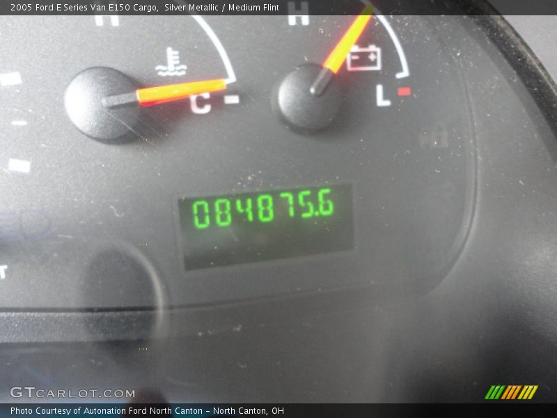 Silver Metallic / Medium Flint 2005 Ford E Series Van E150 Cargo