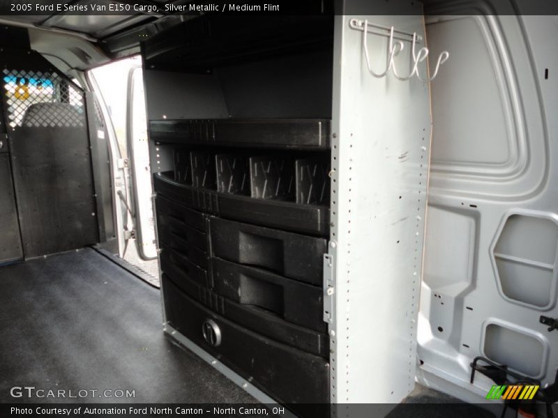 Silver Metallic / Medium Flint 2005 Ford E Series Van E150 Cargo