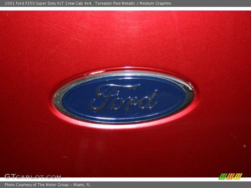 Toreador Red Metallic / Medium Graphite 2001 Ford F350 Super Duty XLT Crew Cab 4x4