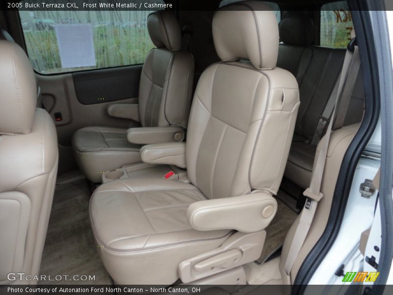 Frost White Metallic / Cashmere 2005 Buick Terraza CXL