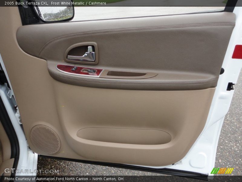Frost White Metallic / Cashmere 2005 Buick Terraza CXL