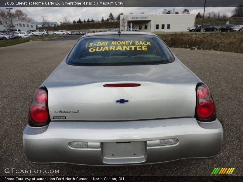 Silverstone Metallic / Medium Gray 2005 Chevrolet Monte Carlo LS