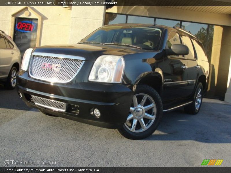 Onyx Black / Cocoa/Light Cashmere 2007 GMC Yukon Denali AWD