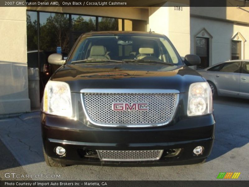 Onyx Black / Cocoa/Light Cashmere 2007 GMC Yukon Denali AWD
