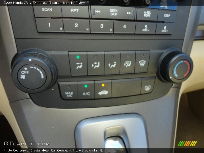 Controls of 2009 CR-V EX
