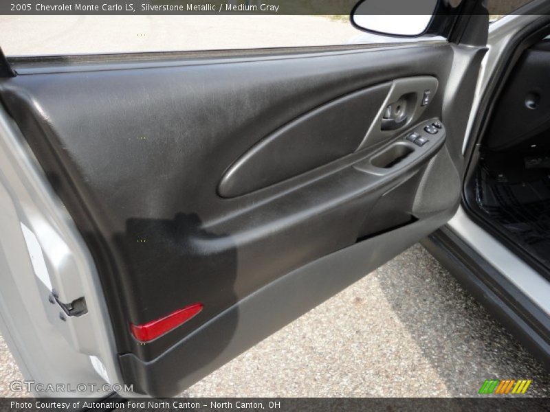Silverstone Metallic / Medium Gray 2005 Chevrolet Monte Carlo LS