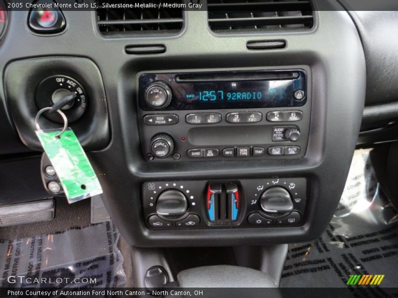 Silverstone Metallic / Medium Gray 2005 Chevrolet Monte Carlo LS