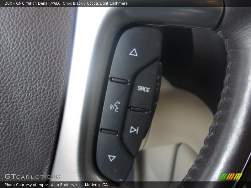 Onyx Black / Cocoa/Light Cashmere 2007 GMC Yukon Denali AWD