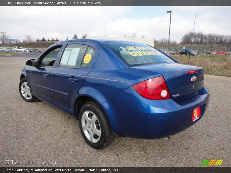 Arrival Blue Metallic / Gray 2005 Chevrolet Cobalt Sedan