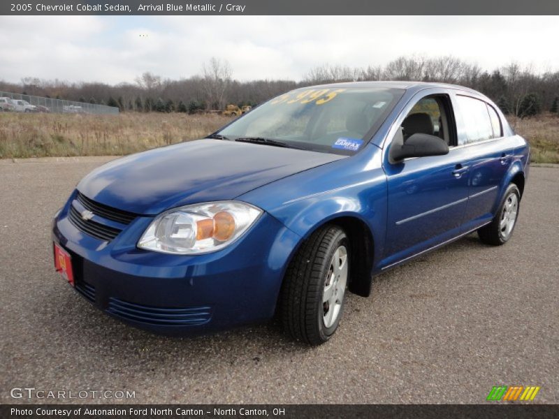 Arrival Blue Metallic / Gray 2005 Chevrolet Cobalt Sedan