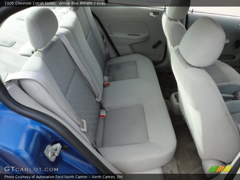 Arrival Blue Metallic / Gray 2005 Chevrolet Cobalt Sedan