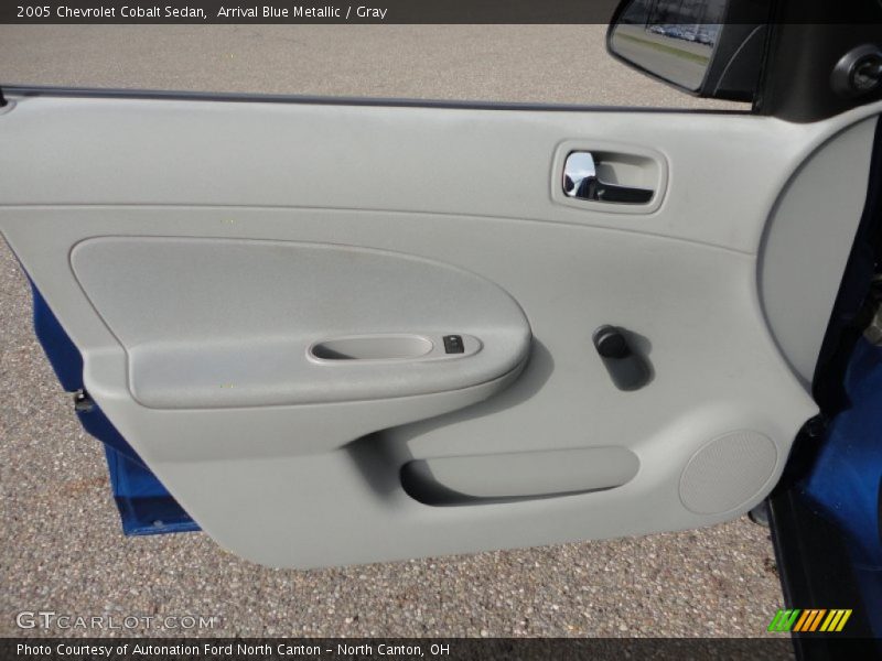 Arrival Blue Metallic / Gray 2005 Chevrolet Cobalt Sedan