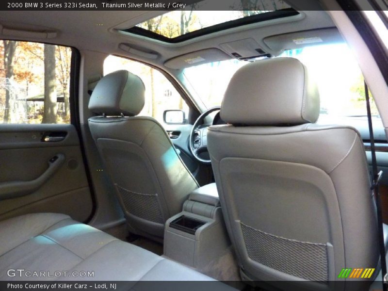 Titanium Silver Metallic / Grey 2000 BMW 3 Series 323i Sedan