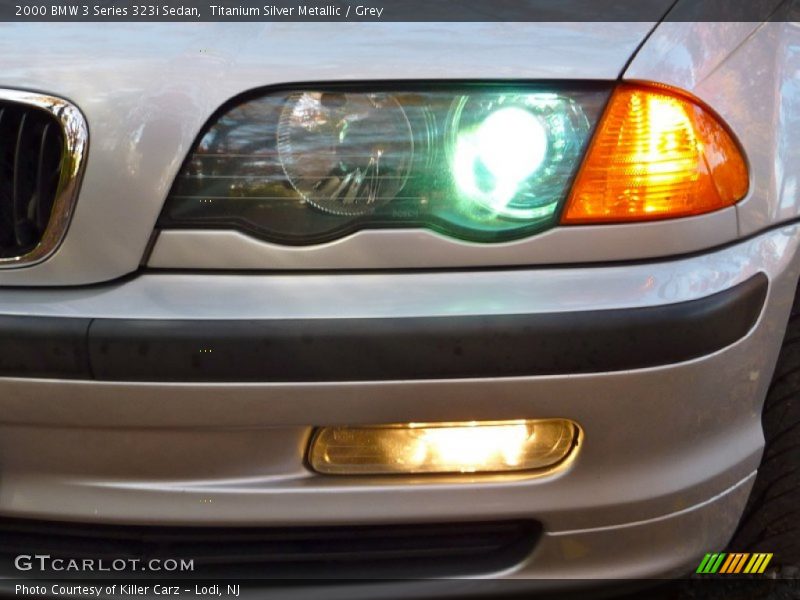 Titanium Silver Metallic / Grey 2000 BMW 3 Series 323i Sedan