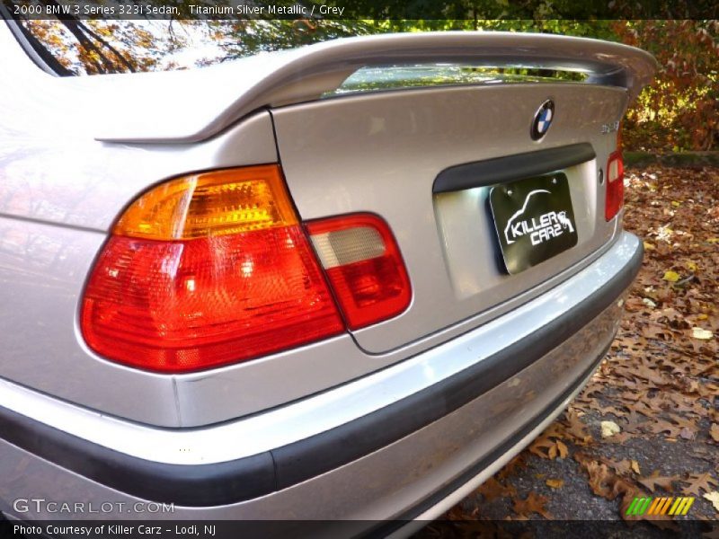 Titanium Silver Metallic / Grey 2000 BMW 3 Series 323i Sedan