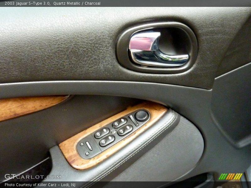 Quartz Metallic / Charcoal 2003 Jaguar S-Type 3.0