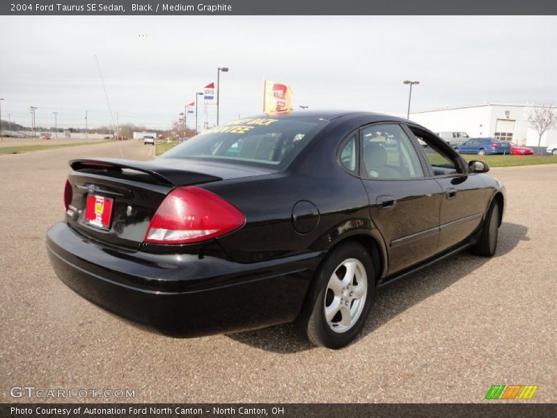Black / Medium Graphite 2004 Ford Taurus SE Sedan