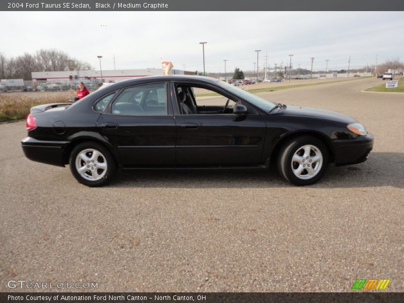 Black / Medium Graphite 2004 Ford Taurus SE Sedan