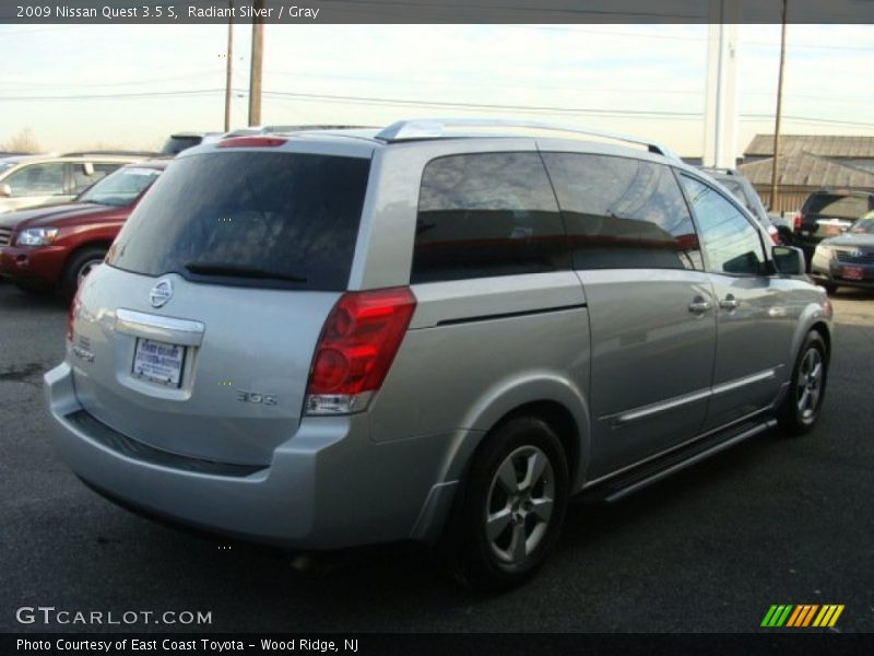 Radiant Silver / Gray 2009 Nissan Quest 3.5 S