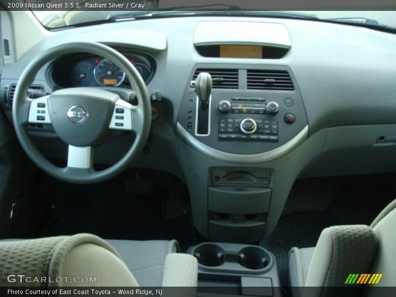 Radiant Silver / Gray 2009 Nissan Quest 3.5 S