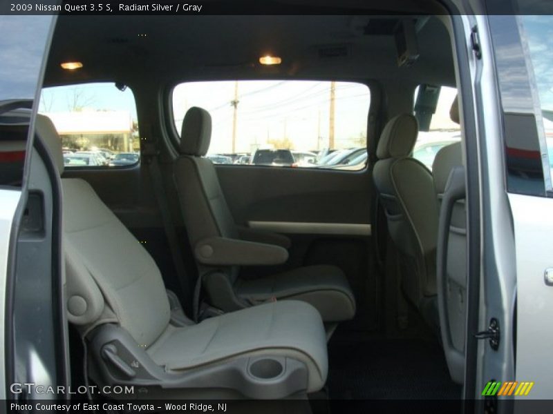 Radiant Silver / Gray 2009 Nissan Quest 3.5 S