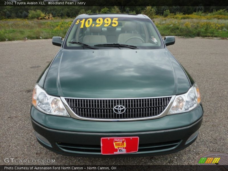 Woodland Pearl / Ivory 2002 Toyota Avalon XLS