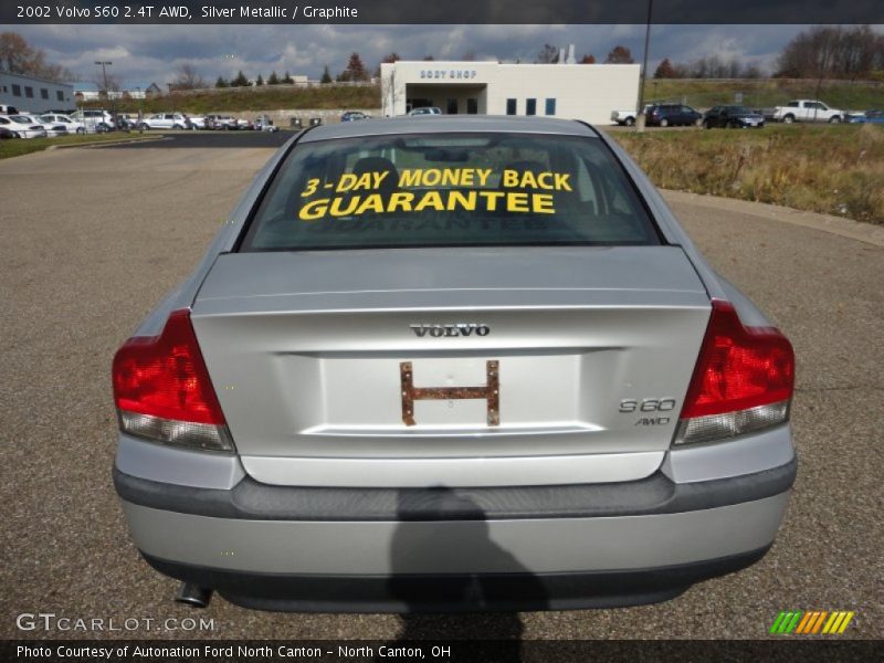 Silver Metallic / Graphite 2002 Volvo S60 2.4T AWD