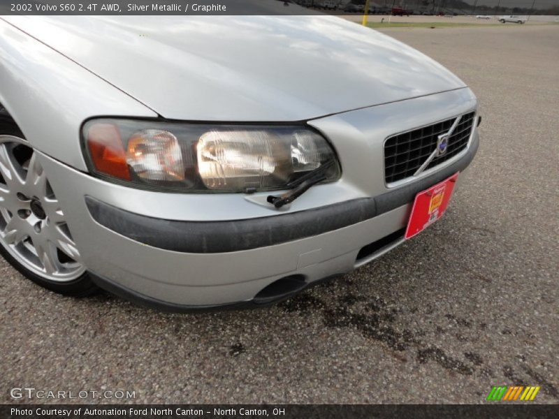 Silver Metallic / Graphite 2002 Volvo S60 2.4T AWD