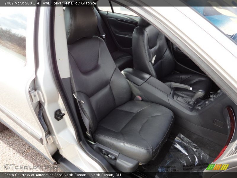 Silver Metallic / Graphite 2002 Volvo S60 2.4T AWD