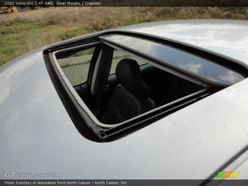 Silver Metallic / Graphite 2002 Volvo S60 2.4T AWD
