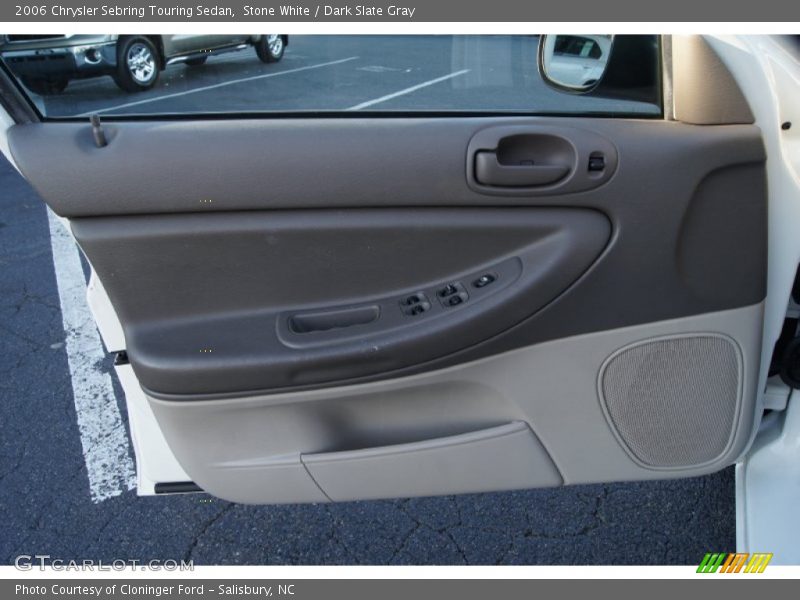 Stone White / Dark Slate Gray 2006 Chrysler Sebring Touring Sedan