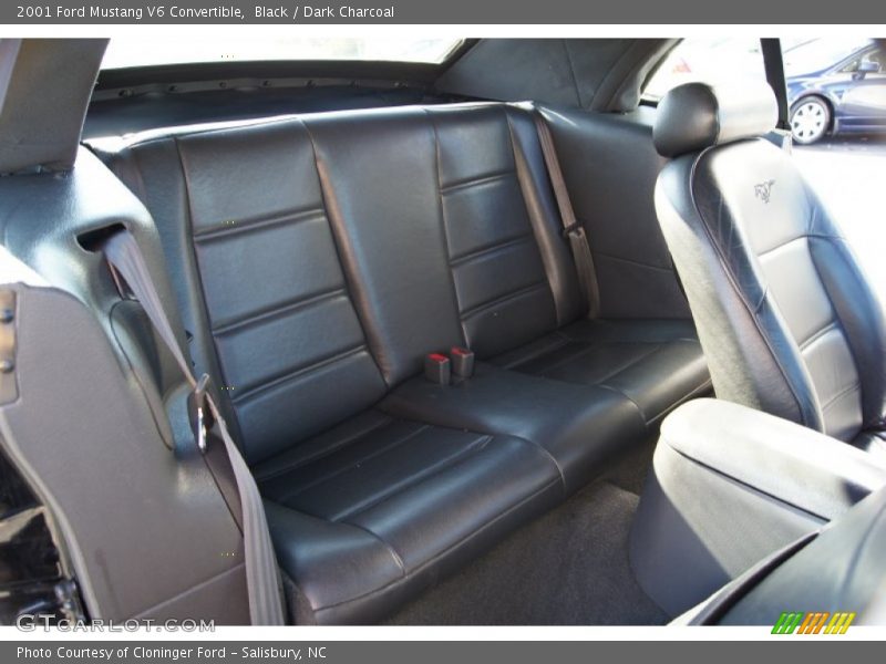 Black / Dark Charcoal 2001 Ford Mustang V6 Convertible