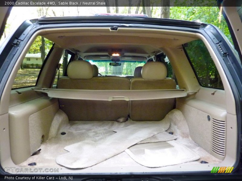  2000 Escalade 4WD Trunk