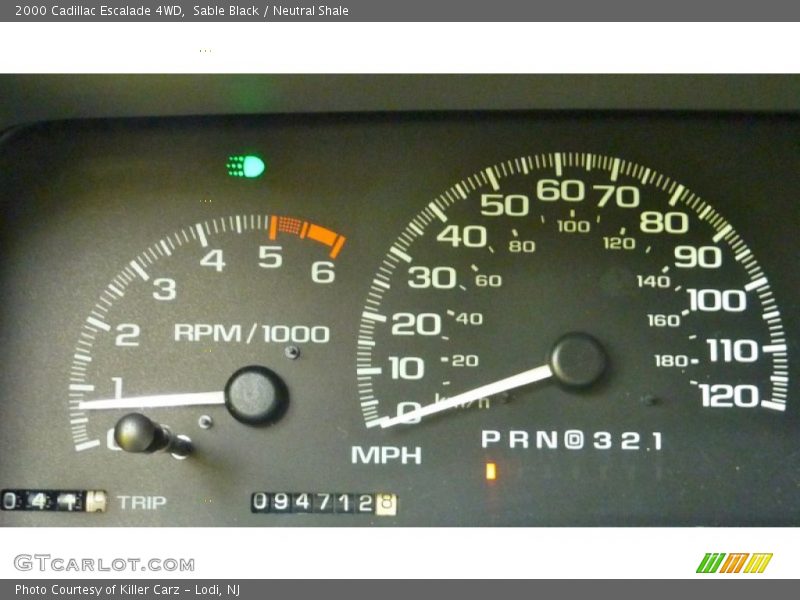 Sable Black / Neutral Shale 2000 Cadillac Escalade 4WD