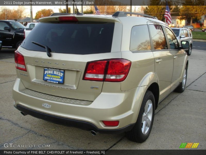 White Gold Metallic / Black 2011 Dodge Journey Mainstreet